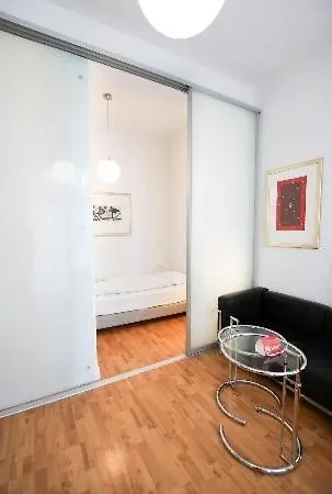 Aparthotel Mavo Hospitality Marienplatz 3*