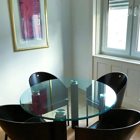 Апарт-отель Mavo Hospitality Marienplatz Штутгарт